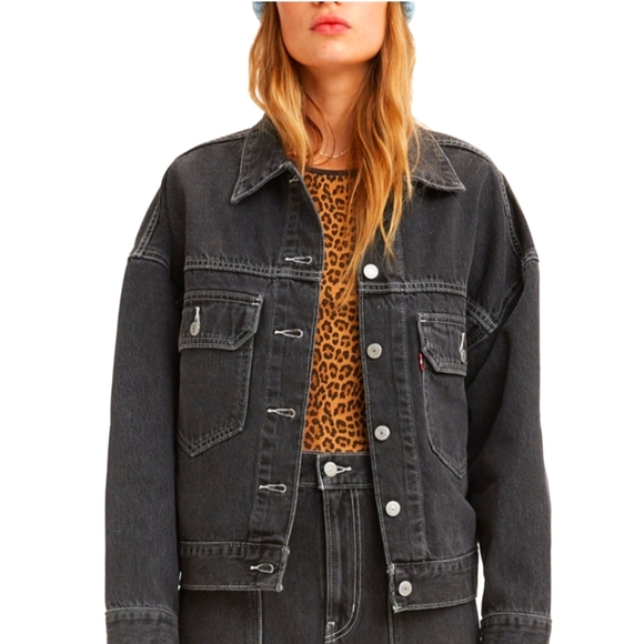 Levi's Jackets & Blazers - NWT Levis Jacket Large